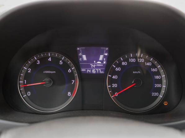 Hyundai Solaris I с пробегом 2012 года, цена 749 000 рублей, 141673 км, седан, Автокод Объявления