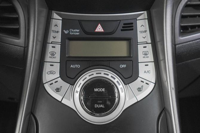 Hyundai Avante V с пробегом 2011 года, цена 919 000 рублей, 214450 км, седан, Автокод Объявления