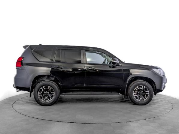 Toyota Land Cruiser Prado 150 Series Рестайлинг 2 с пробегом 2019 года, цена 4 650 000 рублей, 153000 км, внедорожник, Автокод Объявления