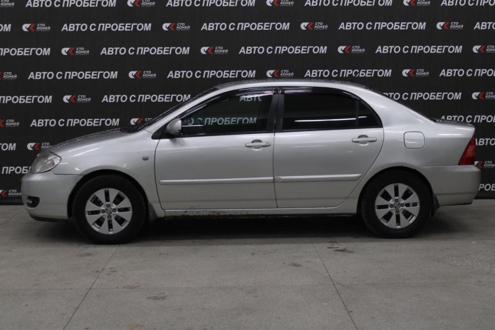 Toyota Corolla IX (E120 E130) Рестайлинг Томск  - изображение 2