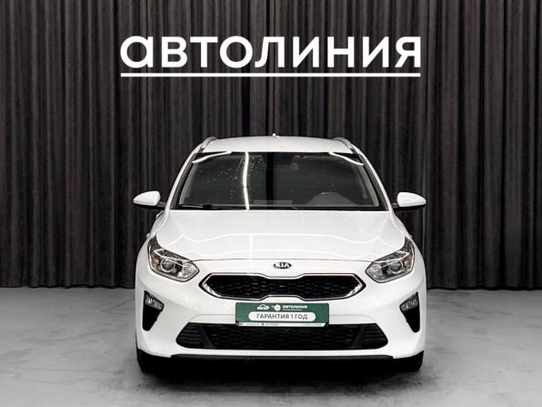 Kia Ceed III Рестайлинг с пробегом 2021 года, цена 1 430 000 рублей, 135500 км, универсал, Автокод Объявления