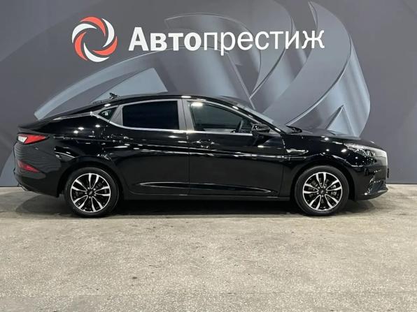 JAC J7 I с пробегом 2022 года, цена 1 145 000 рублей, 93940 км, лифтбек, Автокод Объявления