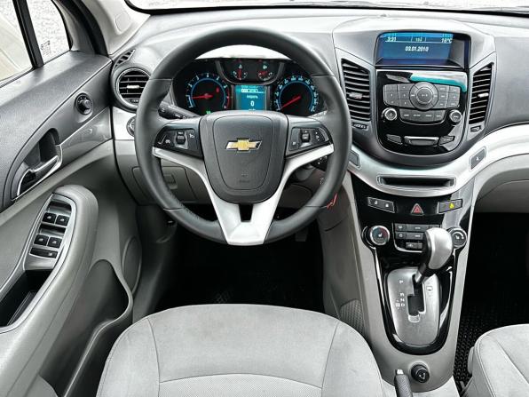 Chevrolet Orlando I с пробегом 2012 года, цена 999 000 рублей, 205000 км, компактвэн, Автокод Объявления