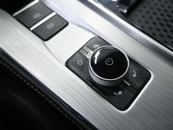Omoda S5 с пробегом 2023 года, цена 1 499 900 рублей, 58000 км, седан, Автокод Объявления