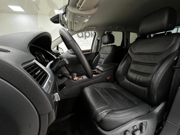 Volkswagen Touareg II с пробегом 2012 года, цена 1 899 000 рублей, 213578 км, внедорожник, Автокод Объявления