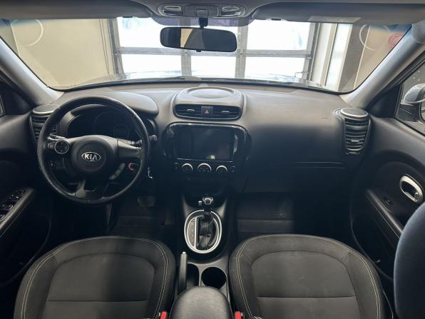 Kia Soul II с пробегом 2015 года, цена 900 000 рублей, 199619 км, хэтчбек, Автокод Объявления