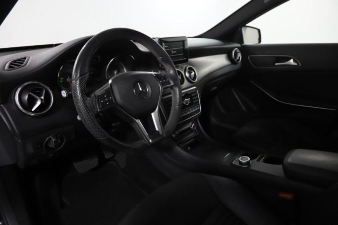 Mercedes-Benz GLA I (X156) с пробегом 2014 года, цена 2 299 000 рублей, 79543 км, внедорожник, Автокод Объявления
