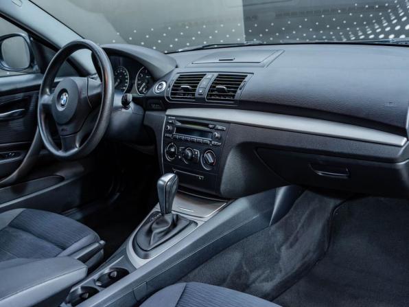 BMW 1 серии I (E81/E82/E87/E88) Рестайлинг с пробегом 2010 года, цена 696 000 рублей, 184086 км, хэтчбек, Автокод Объявления