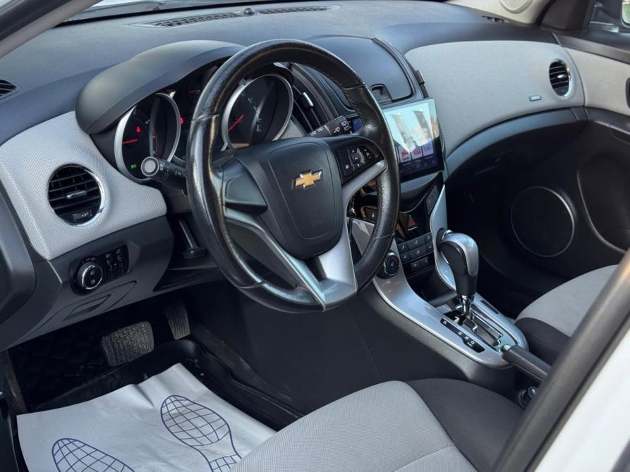 Chevrolet Cruze I Рестайлинг Ульяновск  - изображение 8