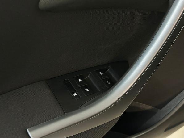 Opel Astra J Рестайлинг с пробегом 2013 года, цена 715 000 рублей, 221662 км, универсал, Автокод Объявления