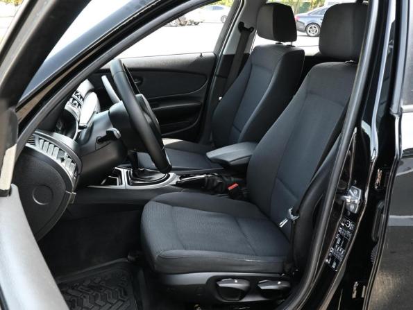 BMW 1 серии I (E81/E82/E87/E88) Рестайлинг с пробегом 2010 года, цена 799 000 рублей, 256800 км, хэтчбек, Автокод Объявления