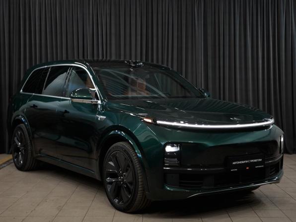 Новый Li Auto (Lixiang) L9 I 2023 года, цена 6 100 000 рублей, внедорожник, Автокод Объявления