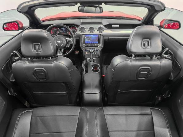 Ford Mustang VI Рестайлинг с пробегом 2018 года, цена 3 300 000 рублей, 75341 км, кабриолет, Автокод Объявления