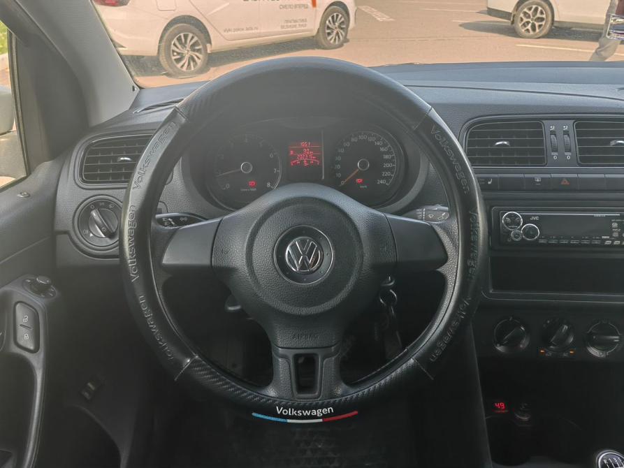 Volkswagen Polo V Великие Луки  - изображение 13