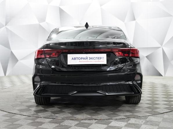 Kia Cerato IV Рестайлинг с пробегом 2022 года, цена 2 711 000 рублей, 70000 км, седан, Автокод Объявления