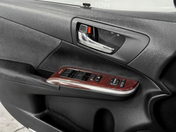 Toyota Camry VII (XV50) с пробегом 2013 года, цена 1 650 000 рублей, 286000 км, седан, Автокод Объявления