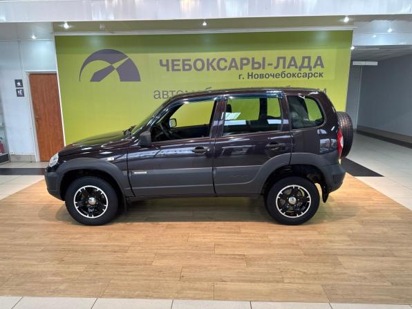 Chevrolet Niva I Рестайлинг с пробегом 2016 года, цена 699 000 рублей, 65680 км, внедорожник, Автокод Объявления