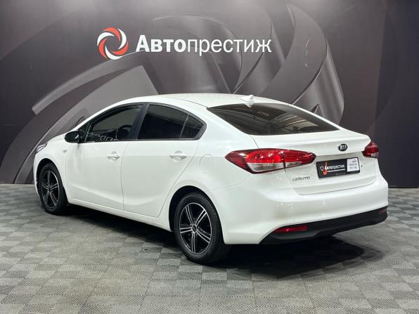 Kia Cerato III Рестайлинг (Classic) с пробегом 2017 года, цена 1 375 000 рублей, 97527 км, седан, Автокод Объявления