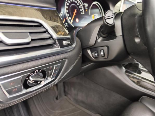 BMW 7 серии VI (G11/G12) с пробегом 2016 года, цена 2 999 000 рублей, 137112 км, седан, Автокод Объявления