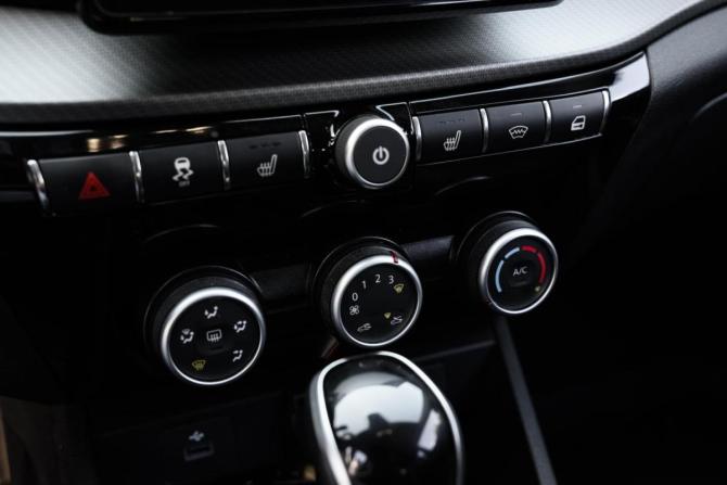 Lada (ВАЗ) Vesta I Рестайлинг (NG) с пробегом 2025 года, цена 1 900 000 рублей, 28714 км, универсал, Автокод Объявления