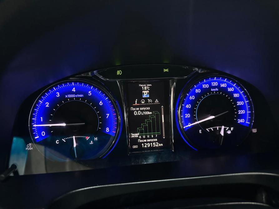 Toyota Camry VII (XV50) Рестайлинг Набережные Челны  - изображение 23