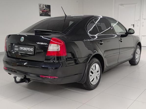Skoda Octavia II (A5) Рестайлинг с пробегом 2011 года, цена 435 000 рублей, 423280 км, лифтбек, Автокод Объявления