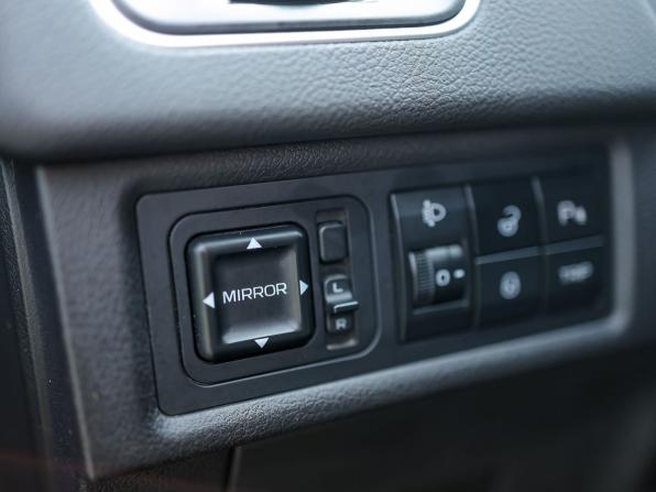 Geely Emgrand X7 I Рестайлинг 2 с пробегом 2019 года, цена 1 550 000 рублей, 73464 км, внедорожник, Автокод Объявления