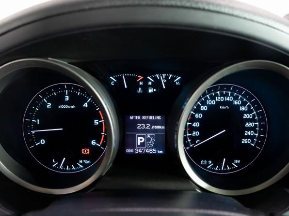 Toyota Land Cruiser 200 Series с пробегом 2011 года, цена 3 750 000 рублей, 347500 км, внедорожник, Автокод Объявления