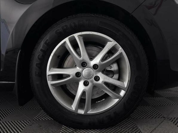 Skoda Rapid I с пробегом 2014 года, цена 999 000 рублей, 183899 км, лифтбек, Автокод Объявления