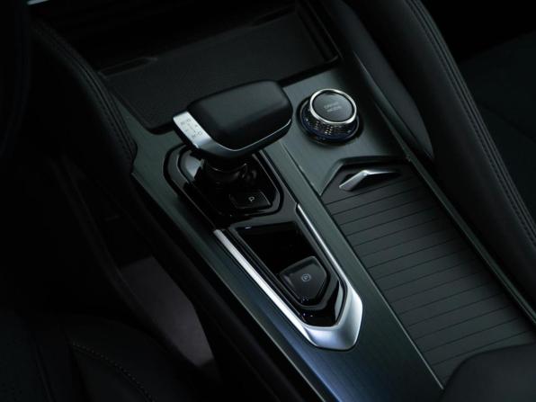 Geely Monjaro I с пробегом 2023 года, цена 3 331 444 рубля, 35454 км, внедорожник, Автокод Объявления