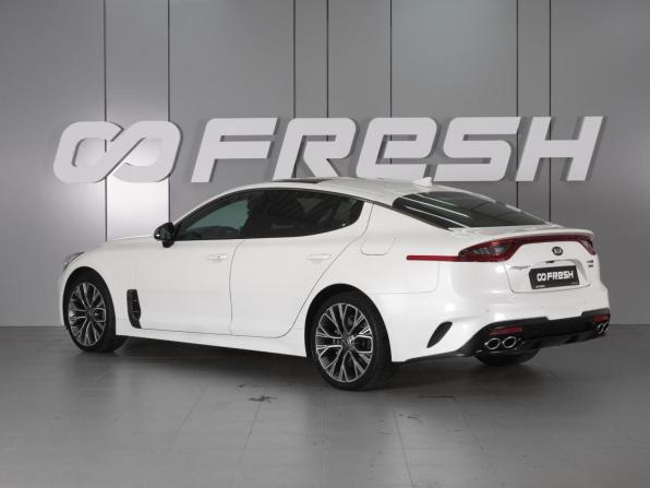 Kia Stinger I с пробегом 2018 года, цена 2 425 000 рублей, 110135 км, лифтбек, Автокод Объявления