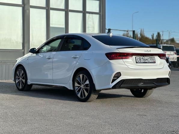 Kia Cerato IV Рестайлинг с пробегом 2021 года, цена 2 100 000 рублей, 53000 км, седан, Автокод Объявления