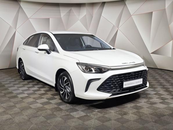 BAIC U5 Plus с пробегом 2023 года, цена 1 343 000 рублей, 42607 км, седан, Автокод Объявления