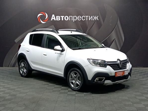 Renault Sandero II Рестайлинг с пробегом 2021 года, цена 949 000 рублей, 146130 км, хэтчбек, Автокод Объявления