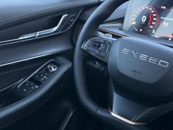 Exeed LX I Рестайлинг с пробегом 2022 года, цена 1 590 000 рублей, 55319 км, внедорожник, Автокод Объявления