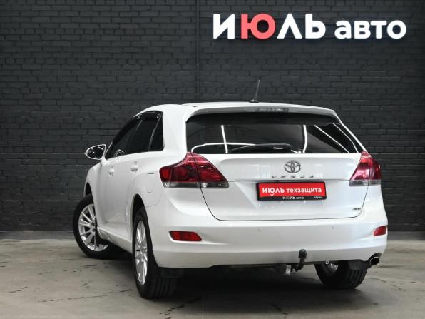 Toyota Venza I Рестайлинг с пробегом 2013 года, цена 2 300 000 рублей, 260049 км, внедорожник, Автокод Объявления