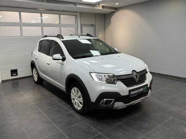 Renault Sandero II Рестайлинг с пробегом 2021 года, цена 1 411 000 рублей, 86264 км, хэтчбек, Автокод Объявления