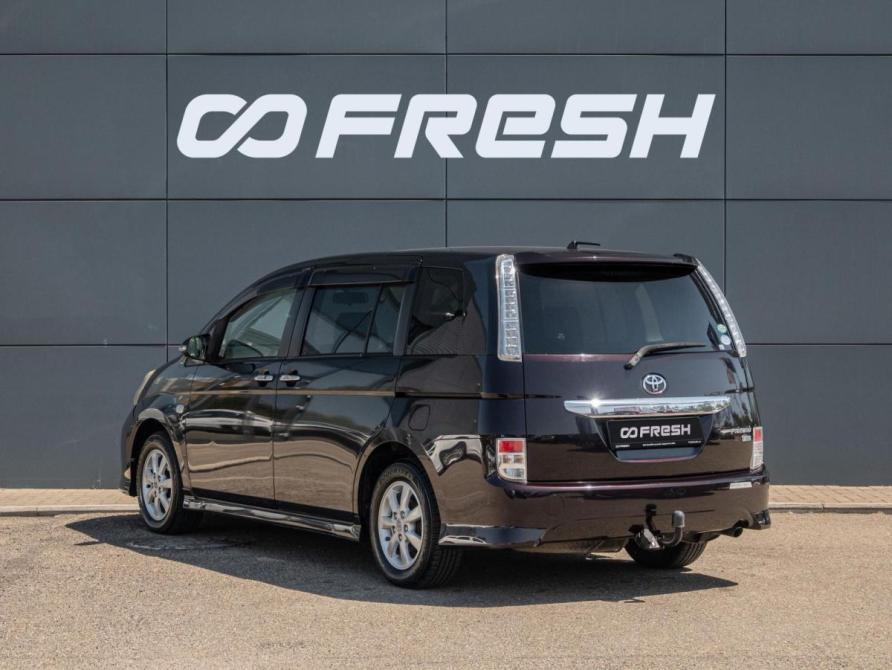 Toyota ISis I Рестайлинг Краснодар  - изображение 2
