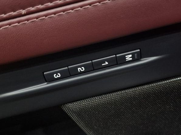 Land Rover Range Rover Evoque II с пробегом 2019 года, цена 3 300 000 рублей, 71642 км, внедорожник, Автокод Объявления