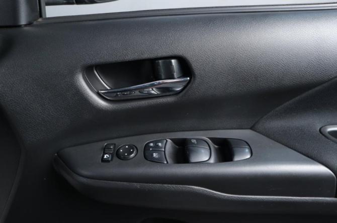 Nissan Serena V (C27) Рестайлинг с пробегом 2019 года, цена 2 729 000 рублей, 119883 км, минивэн, Автокод Объявления