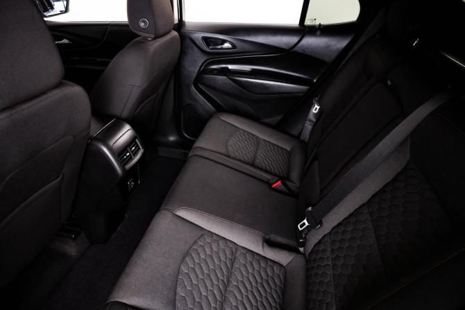 Chevrolet Equinox III с пробегом 2019 года, цена 2 249 000 рублей, 90700 км, внедорожник, Автокод Объявления