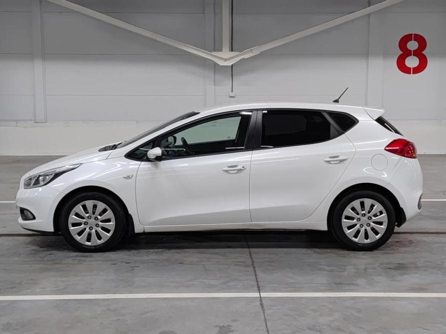 Kia Ceed II Казань  - изображение 10