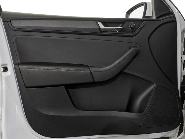 Skoda Rapid II с пробегом 2021 года, цена 1 240 000 рублей, 162808 км, лифтбек, Автокод Объявления