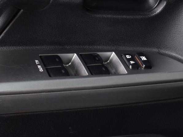 Toyota Land Cruiser 200 Series Рестайлинг 1 с пробегом 2013 года, цена 3 884 995 рублей, 222048 км, внедорожник, Автокод Объявления