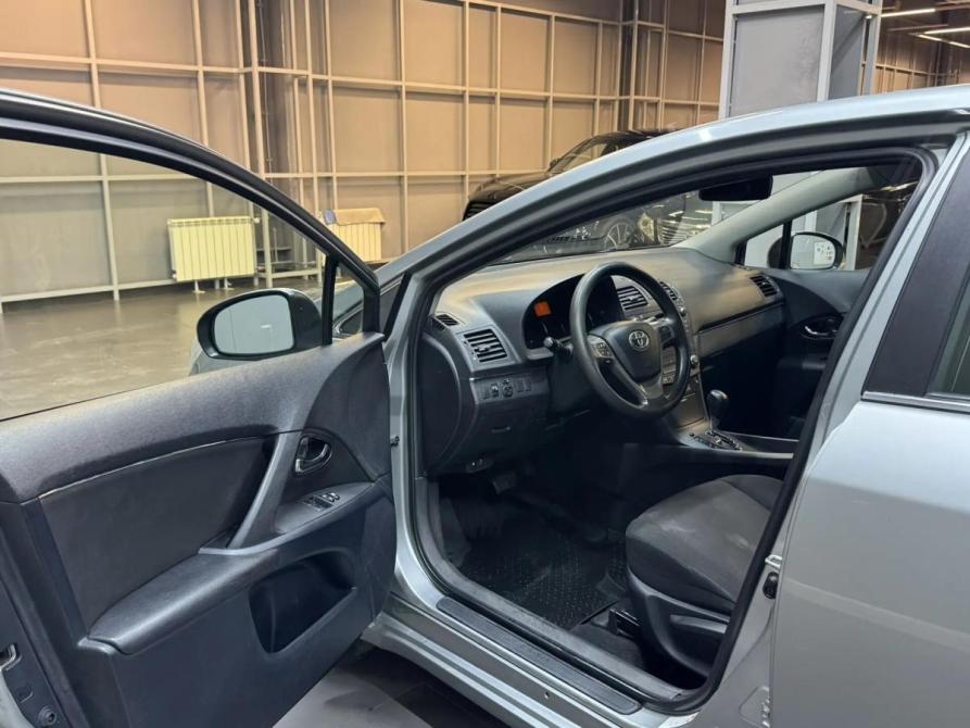 Toyota Avensis III Красноярск  - изображение 8