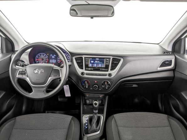 Hyundai Solaris II Рестайлинг с пробегом 2021 года, цена 1 595 000 рублей, 53862 км, седан, Автокод Объявления