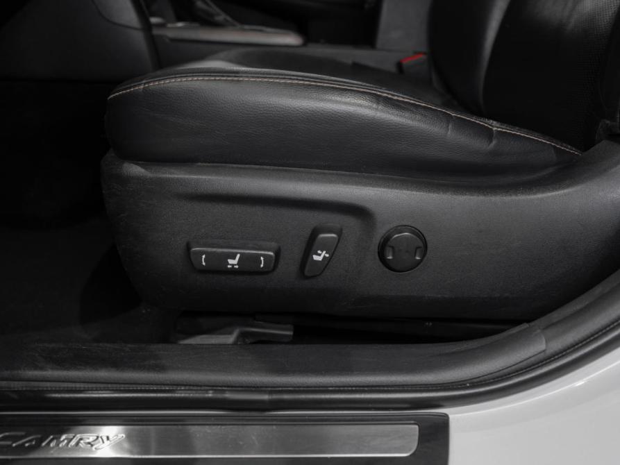Toyota Camry VII (XV50) Рестайлинг Москва  - изображение 21