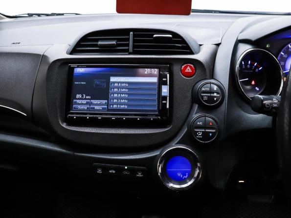 Honda Fit Shuttle I Рестайлинг с пробегом 2014 года, цена 960 000 рублей, 154416 км, универсал, Автокод Объявления