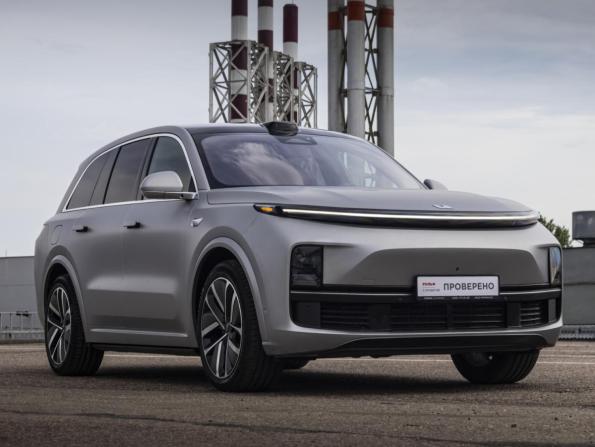 Li Auto (Lixiang) L8 I с пробегом 2023 года, цена 7 000 000 рублей, 40000 км, внедорожник, Автокод Объявления