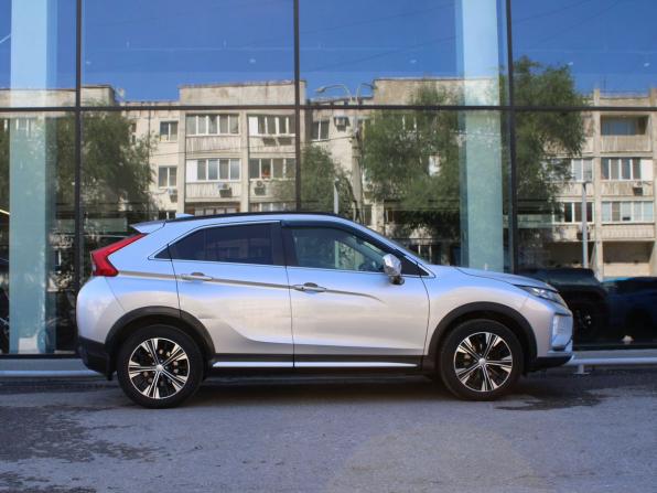 Mitsubishi Eclipse Cross I с пробегом 2018 года, цена 1 978 000 рублей, 129500 км, внедорожник, Автокод Объявления